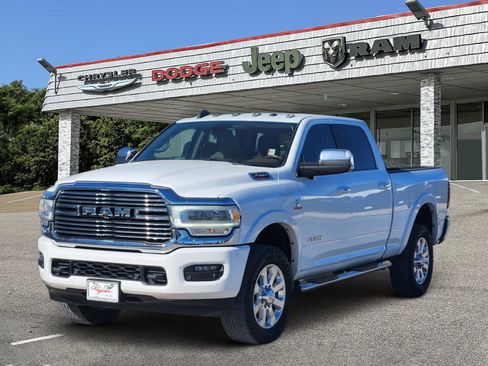 Used 2020 RAM 2500 Laramie image 2