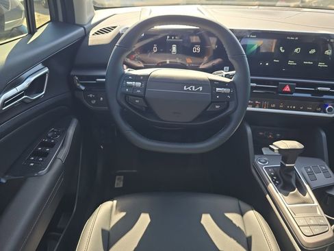 New 2026 Kia Sportage EX image 14