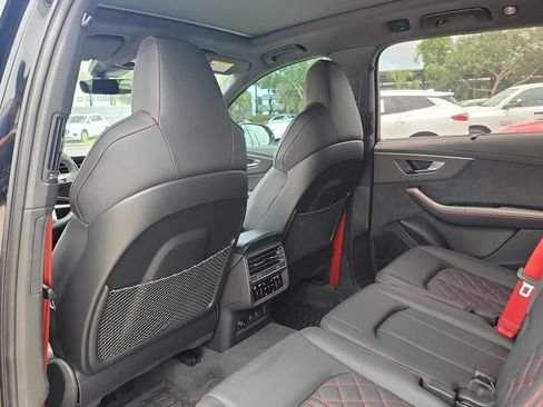 Certified 2026 Audi Q7 3.0T Prestige AWD/4WD image 17