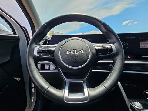 Used 2025 Kia Sportage SX FWD image 18