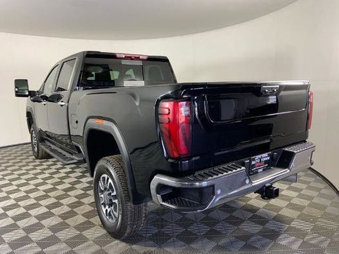 Used 2024 GMC Sierra 3500 SLT w/ SLT Convenience Package AWD/4WD image 7