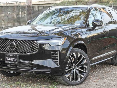 New 2026 Volvo XC90 T8 Ultra w/ Protection Package AWD/4WD image 1