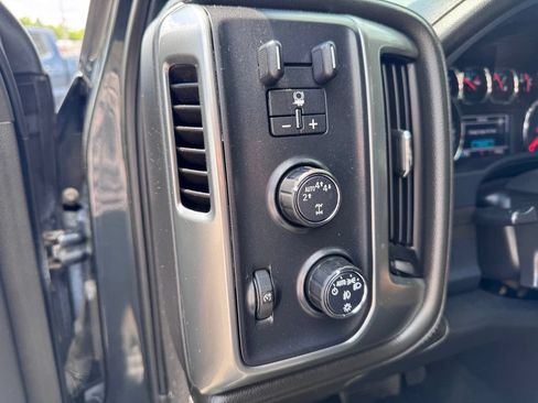 Used 2018 Chevrolet Silverado 1500 LTZ w/ Sport Package AWD/4WD image 12