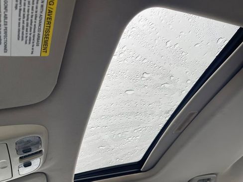 Used 2010 Ford Fusion SEL FWD image 21