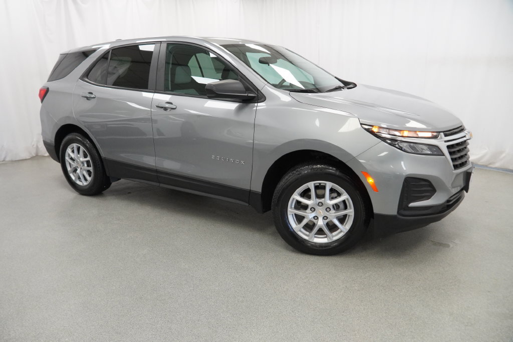 Certified 2024 Chevrolet Equinox LS w/ LS Convenience Package AWD/4WD image 6