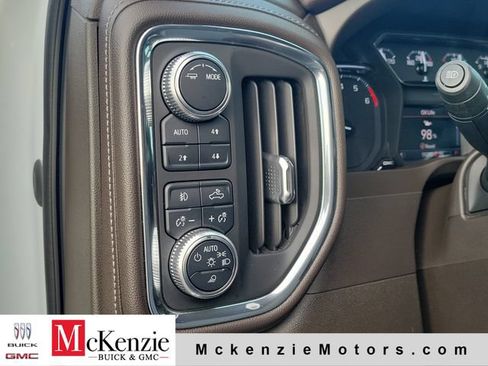 Used 2020 GMC Sierra 1500 SLT w/ SLT Premium Plus Package AWD/4WD image 10