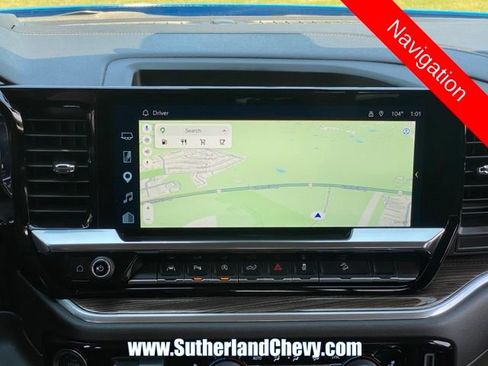 Used 2025 Chevrolet Silverado 1500 LT w/ Z71 Off-Road Package AWD/4WD image 36