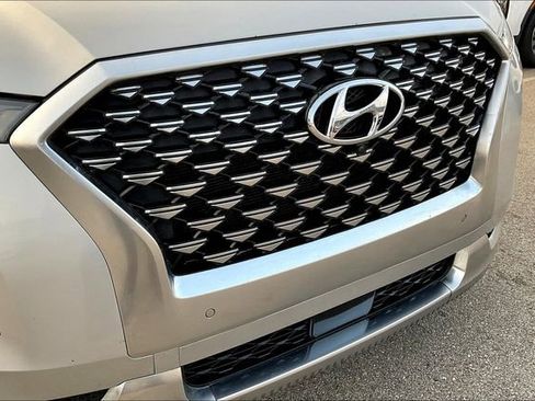 Used 2021 Hyundai Palisade Calligraphy image 30