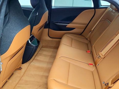 Used 2023 Lucid Air Touring image 21