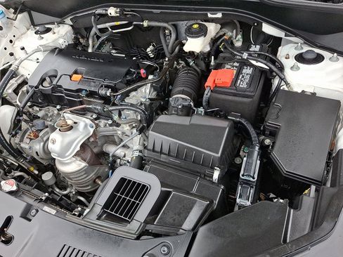 Certified 2023 Honda HR-V LX image 27