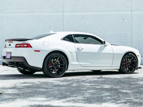 Used 2015 Chevrolet Camaro SS w/ SS Performance Package image 4