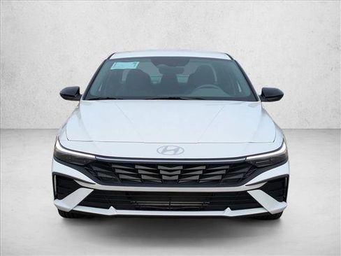 New 2026 Hyundai Elantra Sport image 6