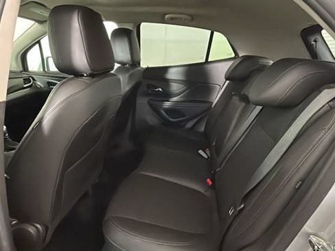 Used 2022 Buick Encore Preferred w/ Safety Package AWD/4WD image 26