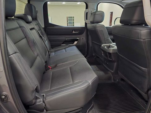 Used 2024 Toyota Tundra Limited AWD/4WD image 26