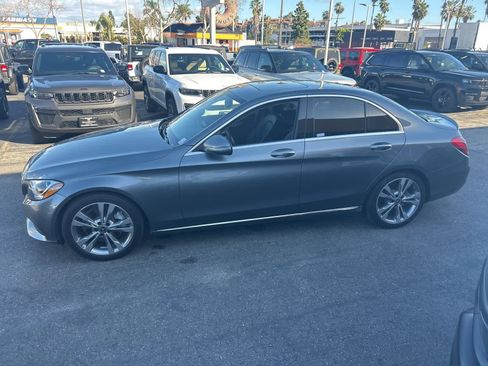 Used 2018 Mercedes-Benz C 300 Sedan image 3