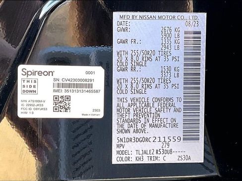 Used 2024 Nissan Pathfinder Platinum w/ Cargo Package image 41