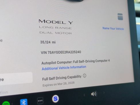 Used 2024 Tesla Model Y Long Range image 23