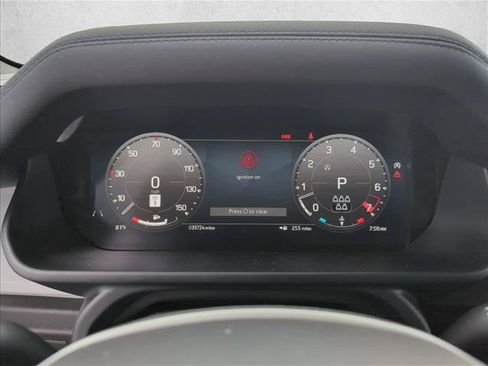 Used 2023 Land Rover Defender 110 X-Dynamic SE AWD/4WD image 19