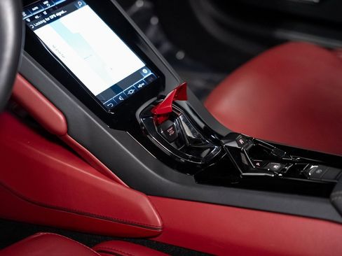 Used 2020 Lamborghini Huracan EVO image 60