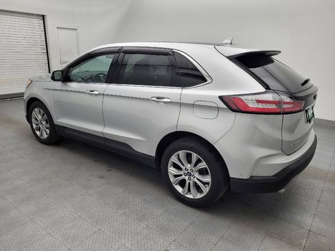 Used 2019 Ford Edge Titanium w/ Equipment Group 301A FWD image 3