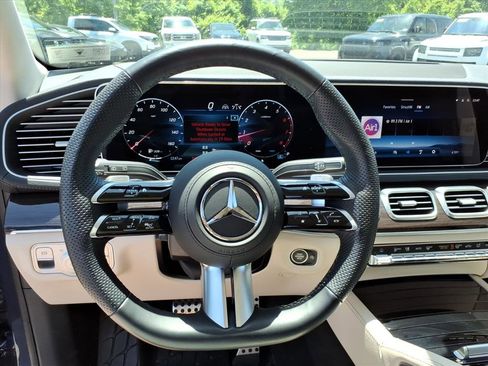 Certified 2024 Mercedes-Benz GLS 450 4MATIC image 15