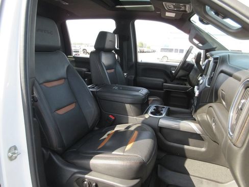 Certified 2021 GMC Sierra 2500 AT4 w/ AT4 Premium Plus Package AWD/4WD image 25