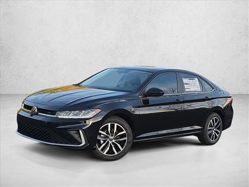 Used 2026 Volkswagen Jetta SE FWD image 1