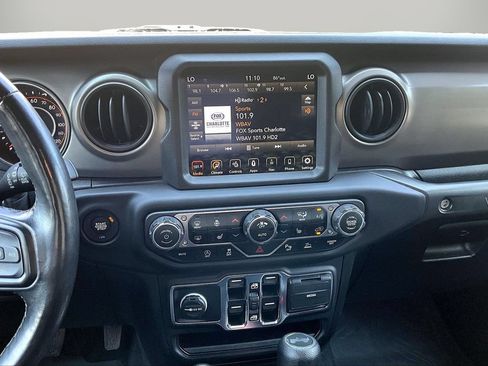 Used 2021 Jeep Wrangler Unlimited Sport AWD/4WD image 12