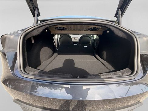 Used 2025 Tesla Model 3 Long Range RWD image 30
