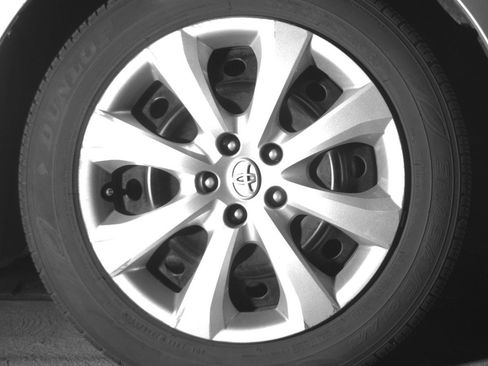 Used 2025 Toyota Corolla LE FWD image 13