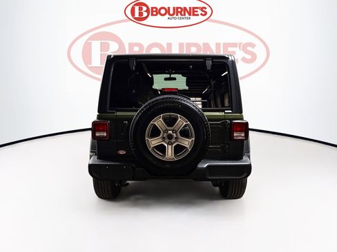 Used 2022 Jeep Wrangler Unlimited Sport image 8