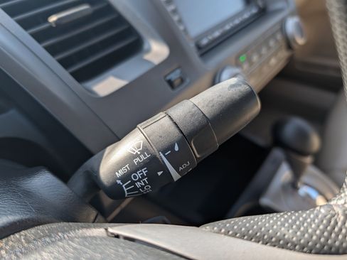 Used 2010 Honda Civic EX-L image 29