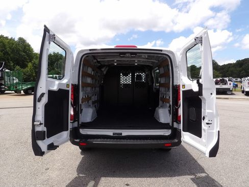 Used 2025 Ford Transit 250 Low Roof w/ Exterior Upgrade Package RWD image 39