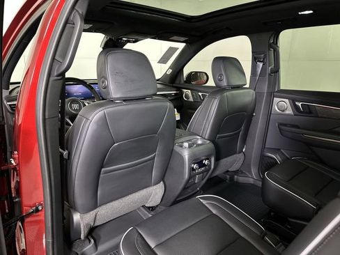 New 2026 Buick Enclave Avenir FWD image 23