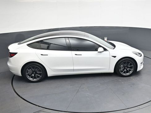 Used 2022 Tesla Model 3 Long Range AWD/4WD image 20