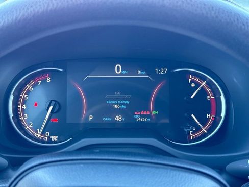 Used 2024 Toyota RAV4 XLE image 29