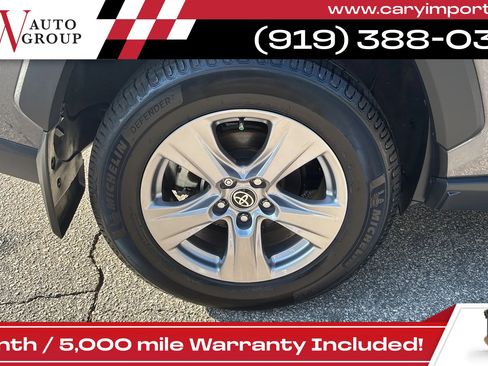 Used 2022 Toyota RAV4 XLE w/ Convenience Package image 26