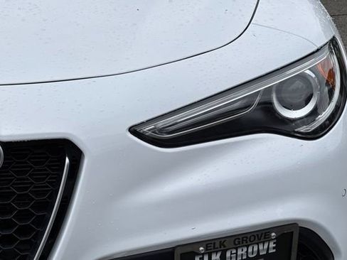 Used 2019 Alfa Romeo Stelvio Ti image 53