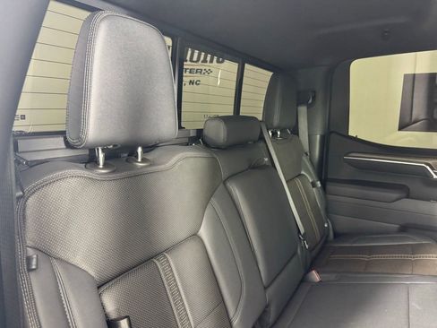 Used 2025 Chevrolet Silverado 1500 High Country w/ Technology Package AWD/4WD image 34