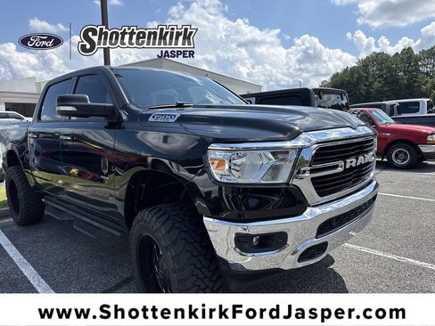 Used 2019 RAM 1500 Big Horn AWD/4WD image 1