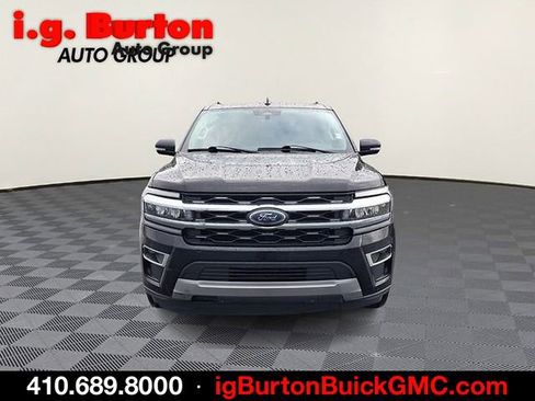 Used 2024 Ford Expedition Limited AWD/4WD image 2