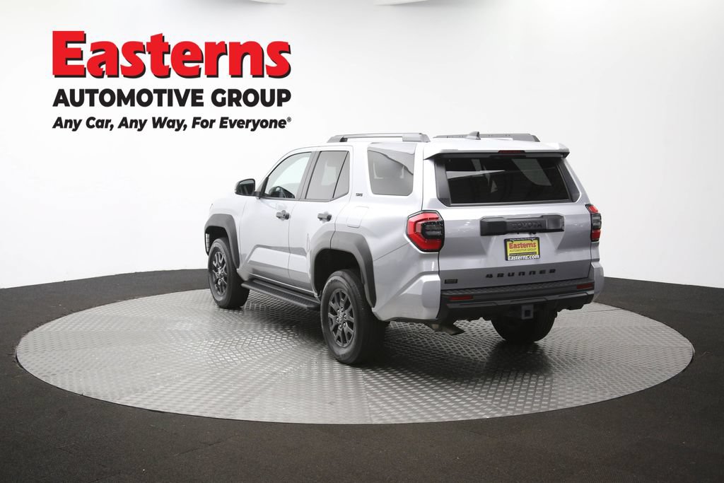 Used 2025 Toyota 4Runner SR5 AWD/4WD image 68