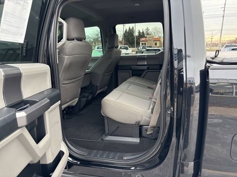 Used 2019 Ford F250 XLT w/ XLT Premium Package image 20