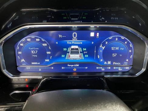 Used 2022 Chevrolet Silverado 1500 LT AWD/4WD image 15