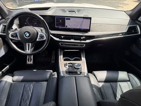 Used 2024 BMW X7 M60i w/ Executive Package AWD/4WD image 16