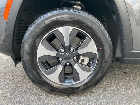 New 2024 Jeep Grand Cherokee Limited 4xe w/ Luxury Tech Group II image 30