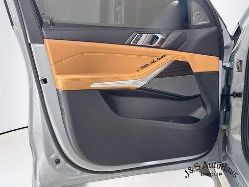 Used 2025 BMW X5 xDrive40i image 23