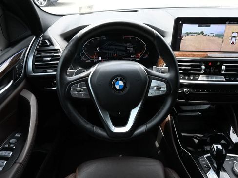 Used 2022 BMW X4 xDrive30i w/ Premium Package AWD/4WD image 9