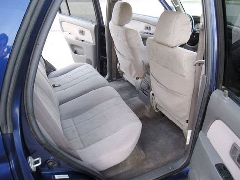 Used 2002 Toyota 4Runner SR5 image 27