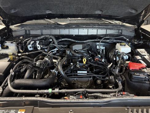 Used 2024 Ford Bronco Big Bend image 30